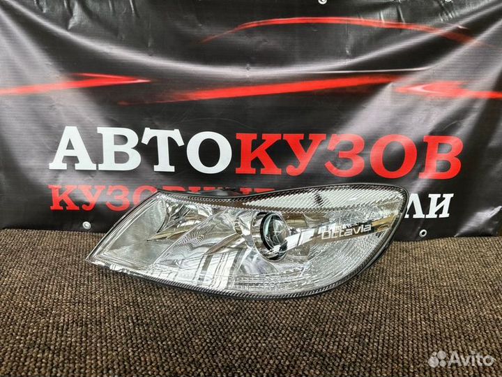 Фара левая Skoda Octavia A5 2008-2013