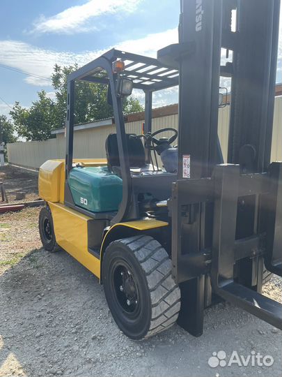 Вилочный погрузчик Komatsu FD50AT-7, 2007