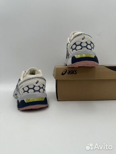 Кроссовки asics детские