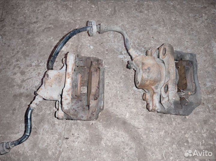 Суппорт передний Renault Megane 1 1.6