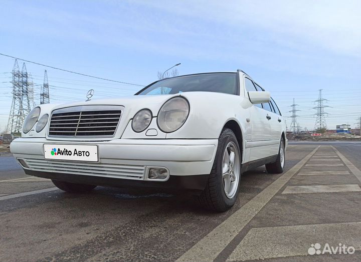 Mercedes-Benz E-класс 3.2 AT, 1999, 250 000 км