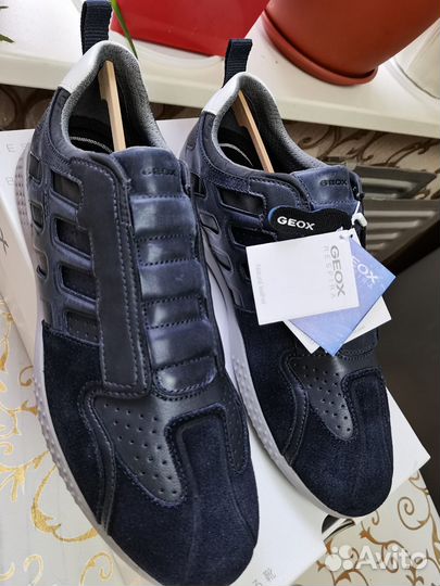 Кроссовки Geox 43 р новые