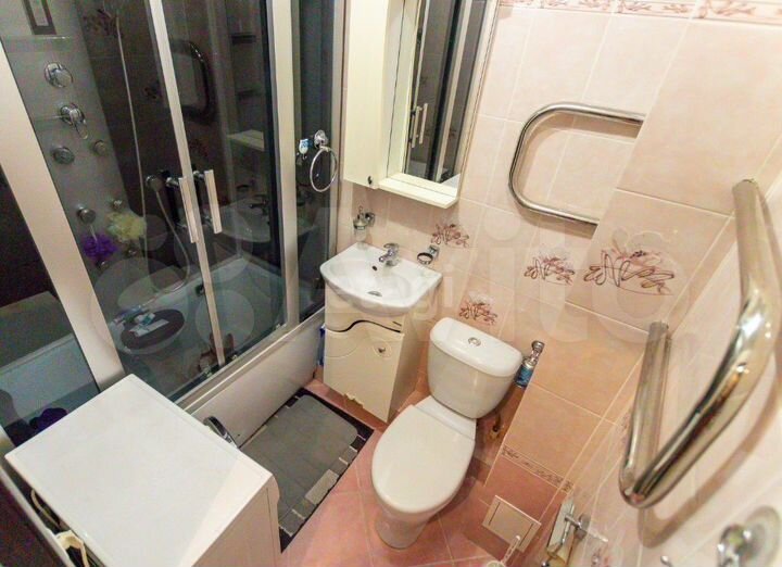 3-к. квартира, 49 м², 1/5 эт.