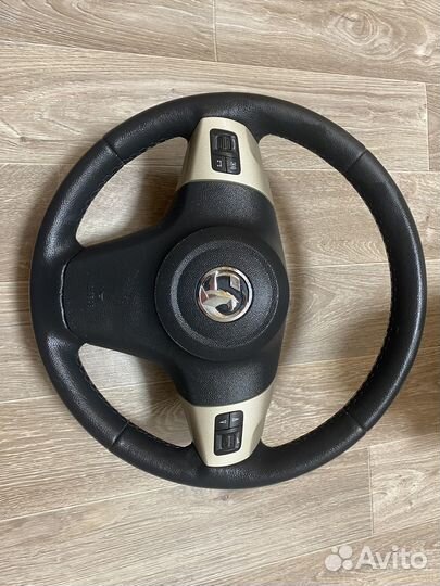 Руль с подушкой безопасности на Opel Corsa D