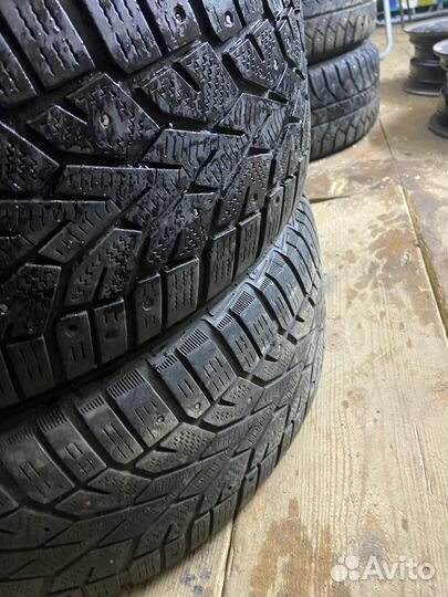 Gislaved NordFrost 100 205/60 R16 99T