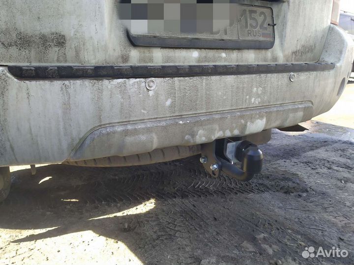 Фаркоп на Nissan Pathfinder 2005-2014