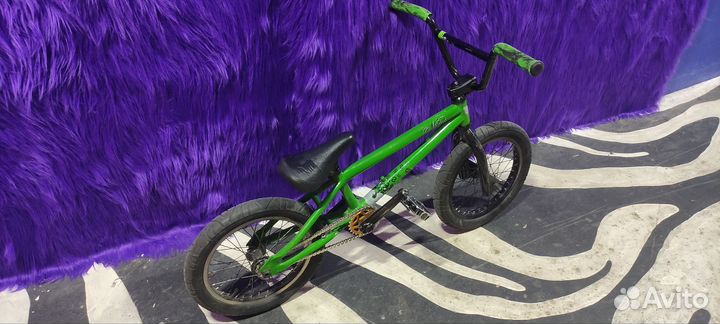 Детский BMX 16