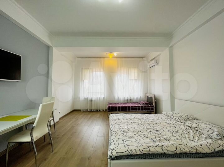 Квартира-студия, 35 м², 6/6 эт.