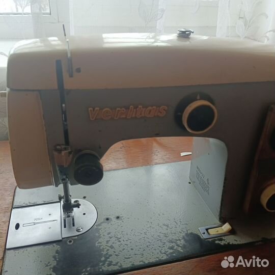Швейная машинка Веритас veritas