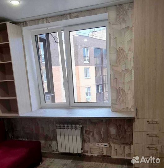 Рабочая зона у окна