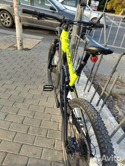 Polygon Siskiu D7, 27.5 M