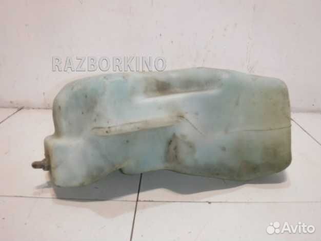 Бачок омывателя Мерседес