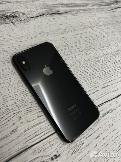 iPhone Xs, 64 ГБ