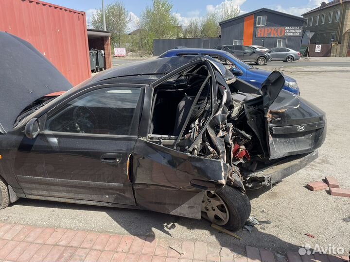 В разбор Hyundai Elantra GLS, 1.6, 2005, МКПП