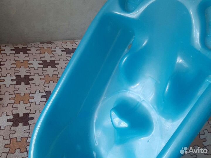 Ванночка для купания с горкой