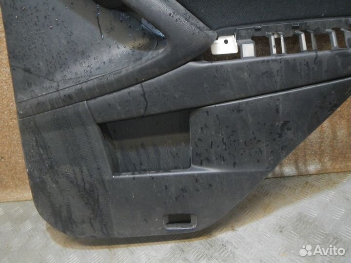 Обшивка двери задней правой, Nissan (Ниссан) -mura