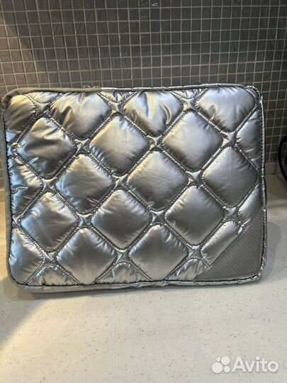 Чехол для ноутбука в стиле VK, серебристый