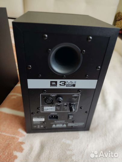 Студийные мониторы jbl 305p mkii