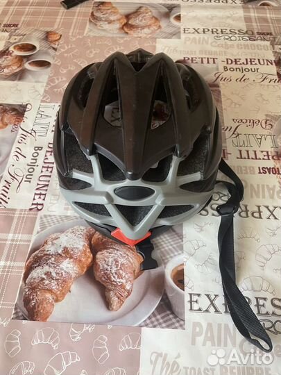 Велошлем Polisport (Размер М)