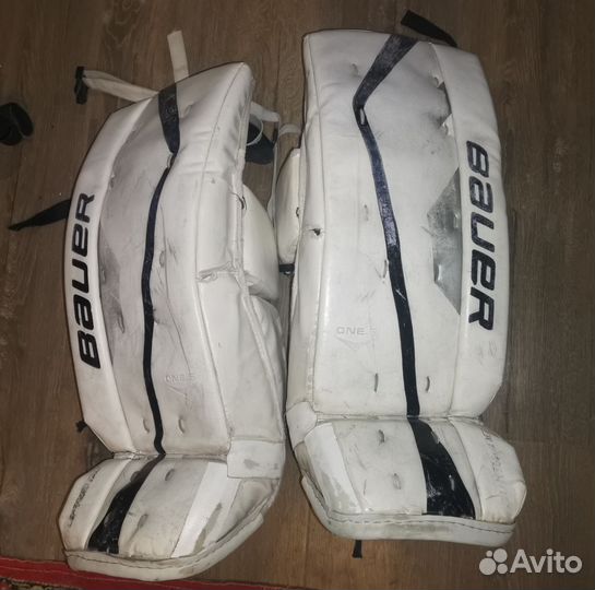 Вратарские щитки bauer