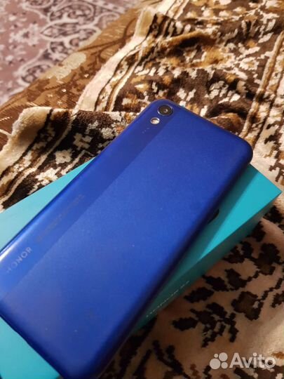 Телефон Honor