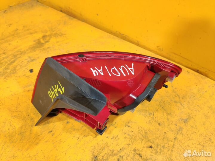 Фонарь задний левый для Audi A4 B8
