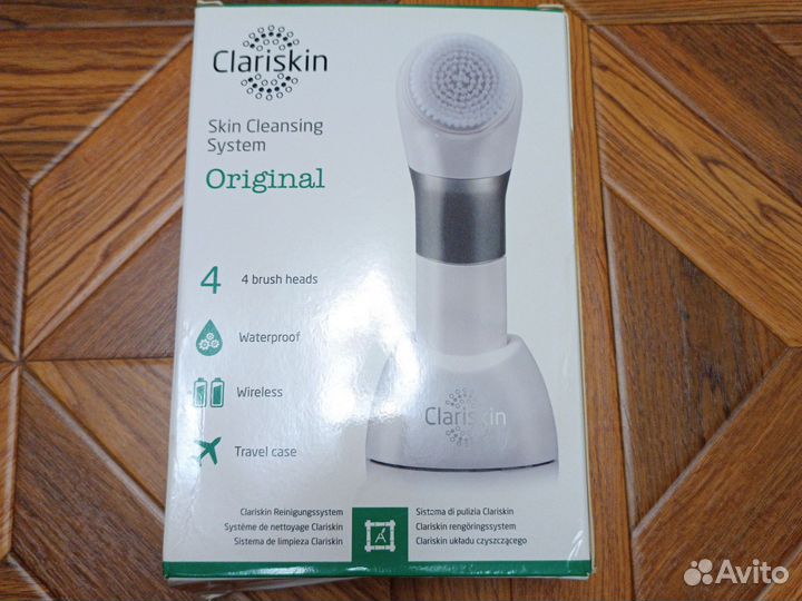 Аппарат для очищения кожи. Clariskin