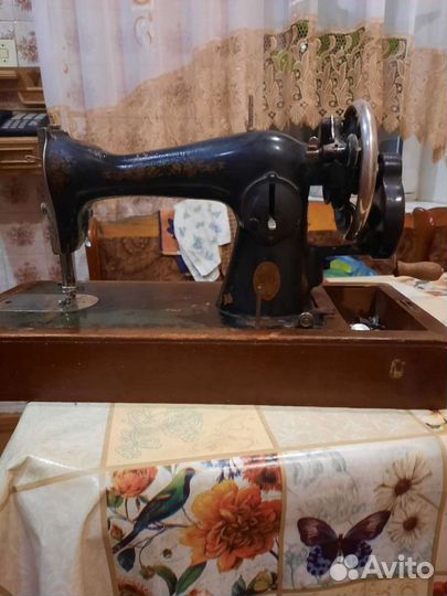 Швейная машина Подольск