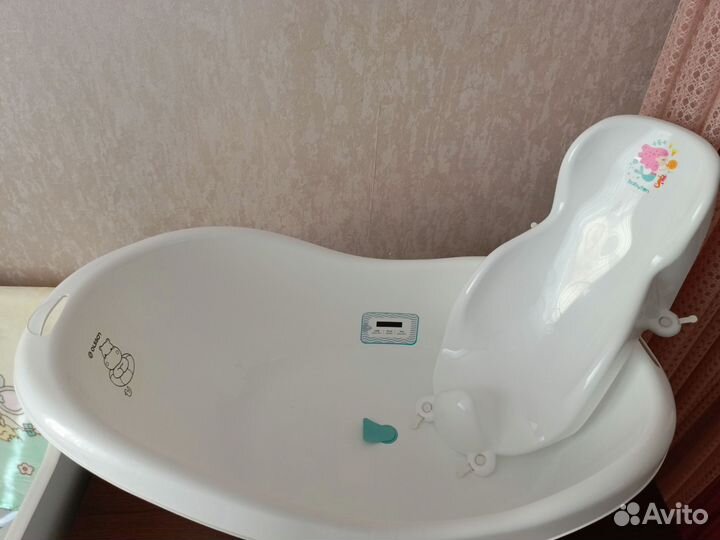 Ванночка для купания с горкой