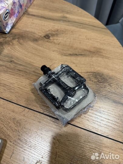 Педали для велосипеда