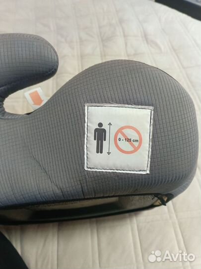 Автокресло бустер