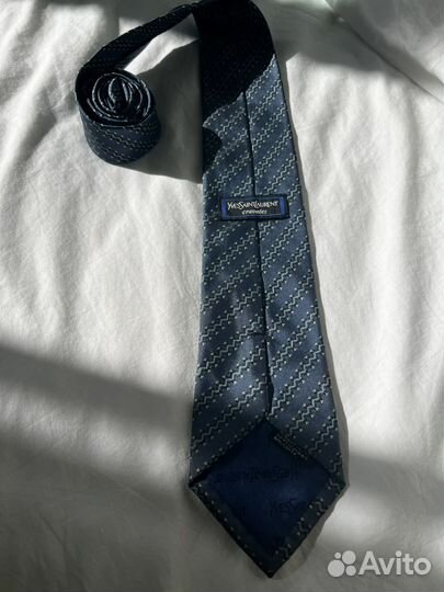 Галстук yves saint laurent