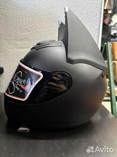 Мото шлем с ушками кошки бэтмана