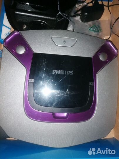 Робот пылесос philips