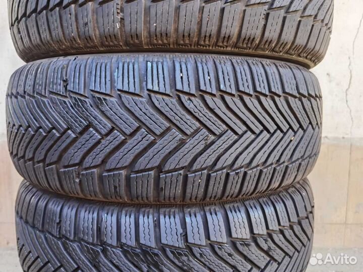 Michelin Alpin 6 205/55 R17 95V