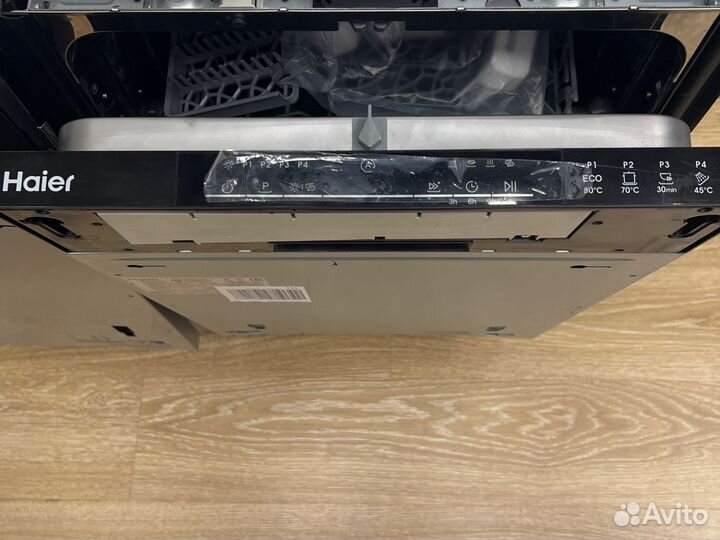 Новая встраиваемая пмм Haier hdwe10-292RU