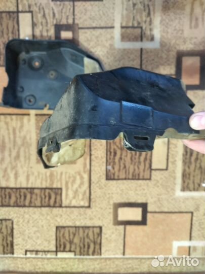 Кожук компрессора пневмо land rover discovery 3 4