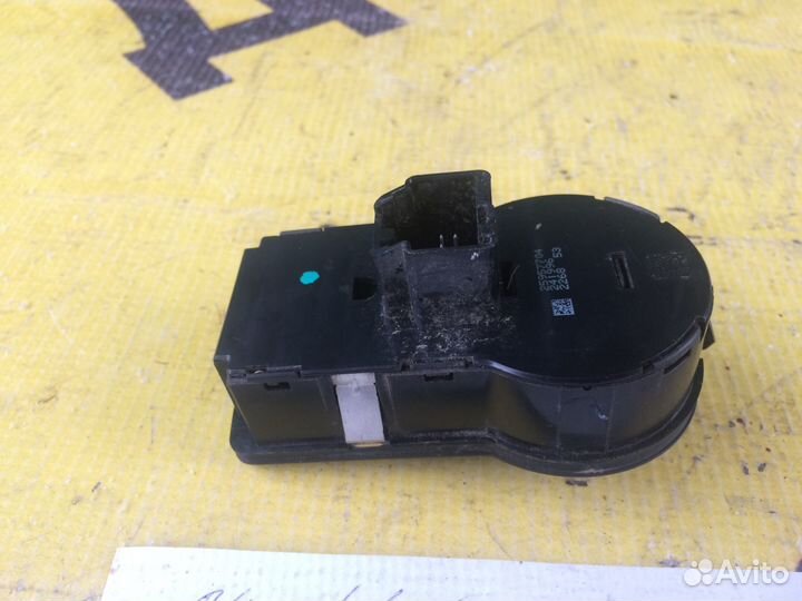 Блок управления светом Chevrolet Cruze