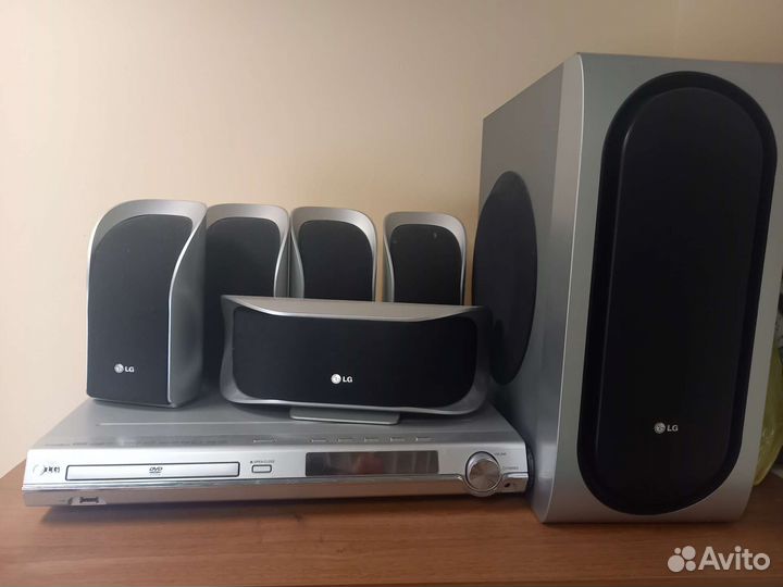 Домашний кинотеатр LG 5.1 с караоке