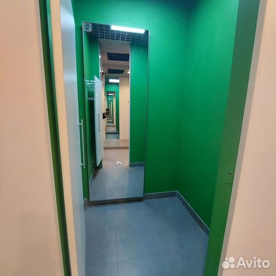 Зеркало настенное