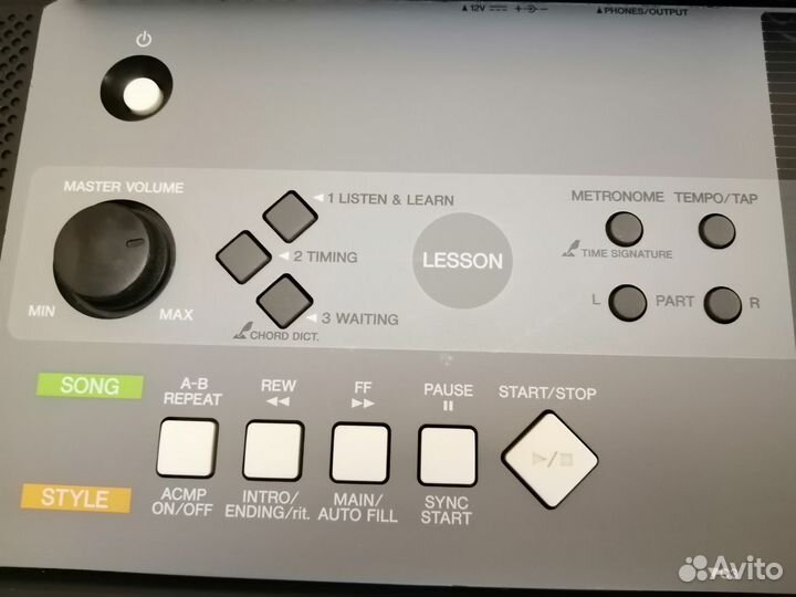 Синтезатор Yamaha PSR E233