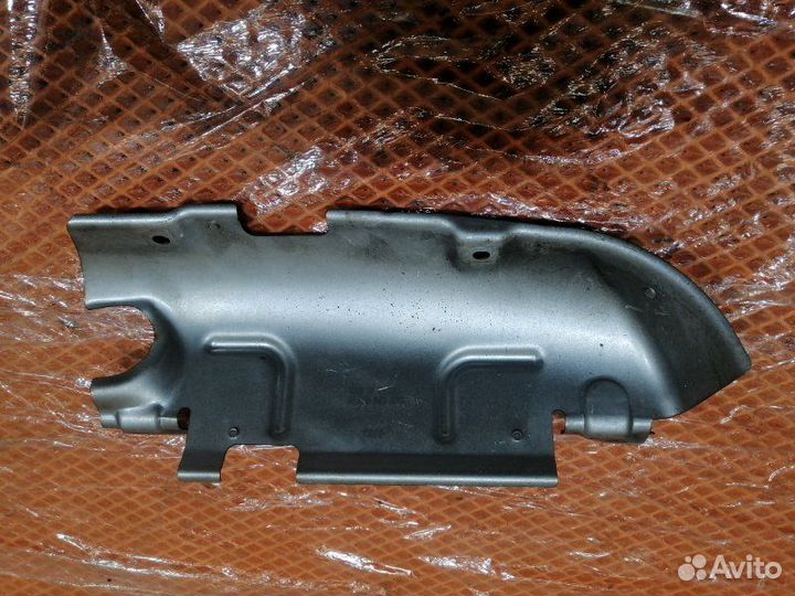 Защита выпускного коллектора Audi A6 C6 4F ccea