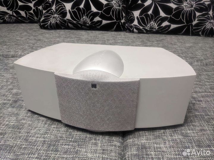 Центральный канал KEF Q9c