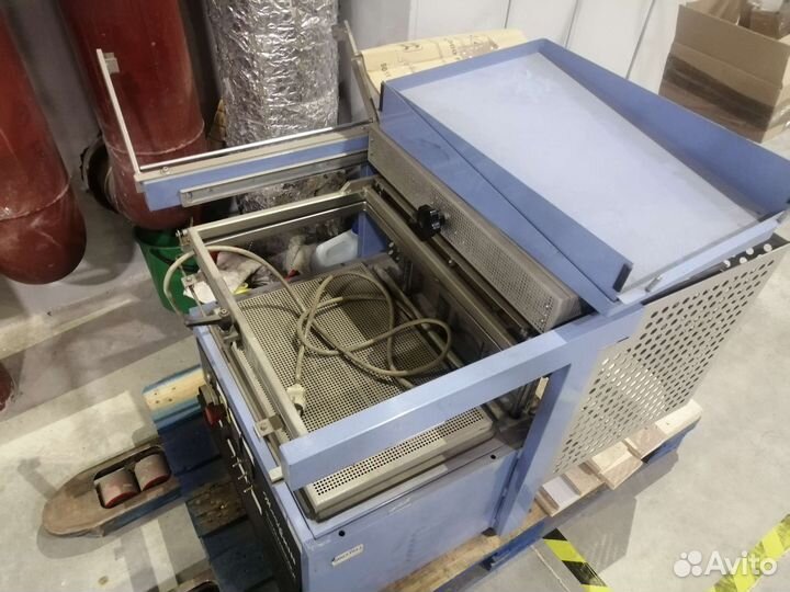 Термоусадочный упаковщик