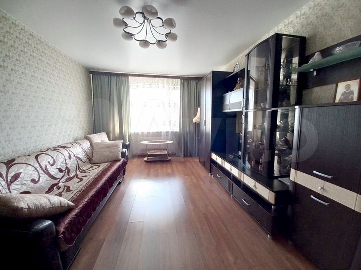 2-к. квартира, 70,1 м², 17/17 эт.