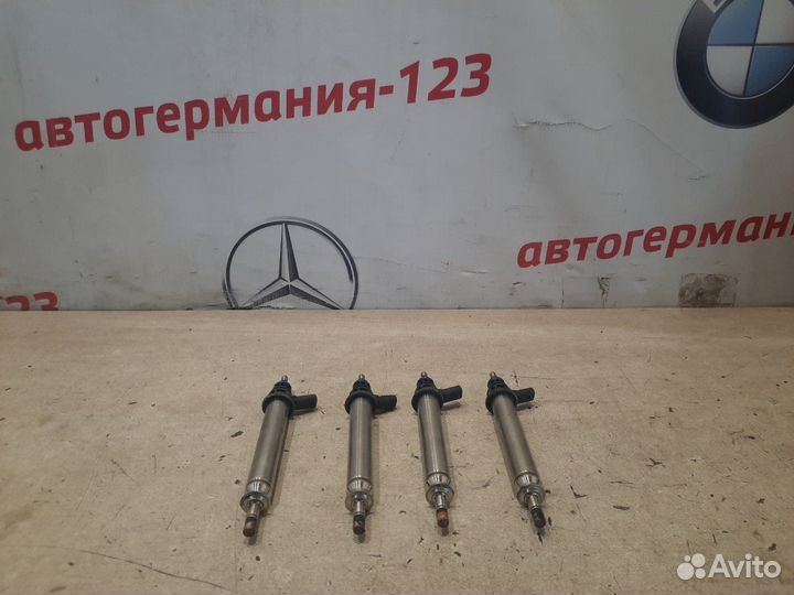 Форсунка топливная Mercedes C180 W205 274.910 2017