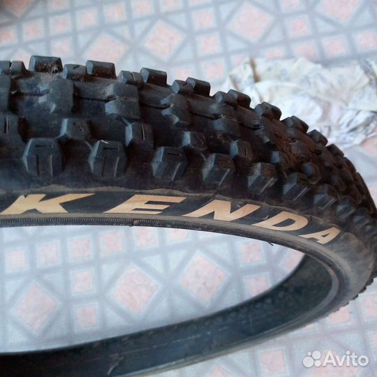 Покрышки 26, 24