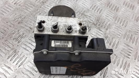 Блок ABS BMW X3 E83 (83F08KW01)