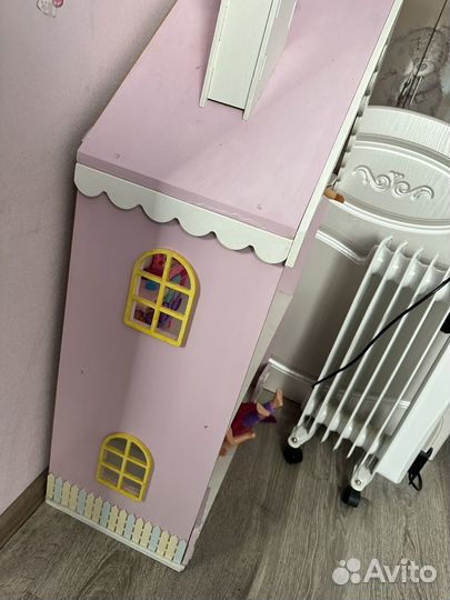 Домик кукольный