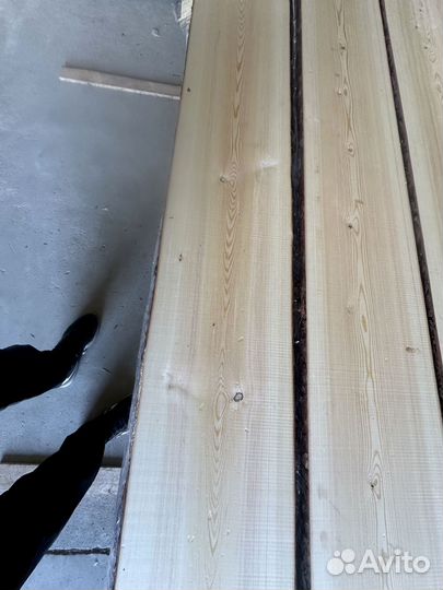 Доска необрезная строганная комлевая камерной сушки